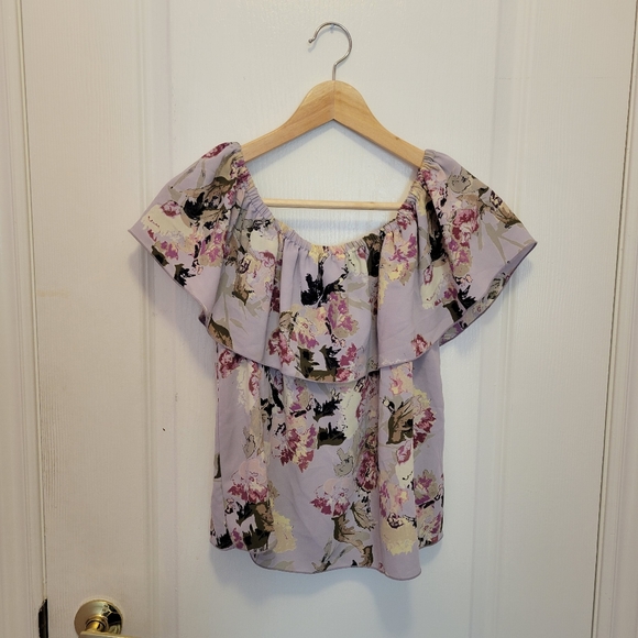 Aritzia Wilfred Promener off-shoulder Blouse - Lilac/Floral, Size Small - Picture 8 of 13